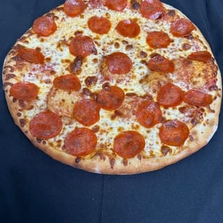 Large Pepperoni Pizza