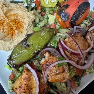 111.Low Carb Chicken Kebab Plate